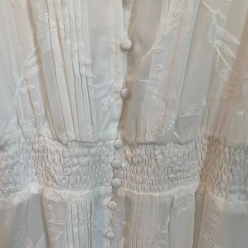 Lulu's Ivory Button-Down Maxi Dress NWT - Picture 6 of 9